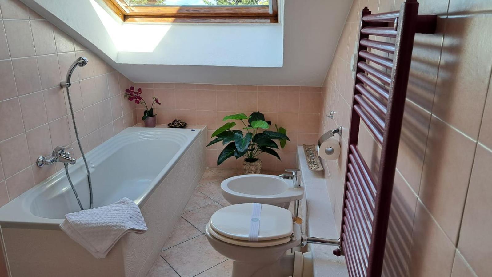 アルコレCasa Paola - Stazione 400 Mt - Free Wifiアパートメント エクステリア 写真