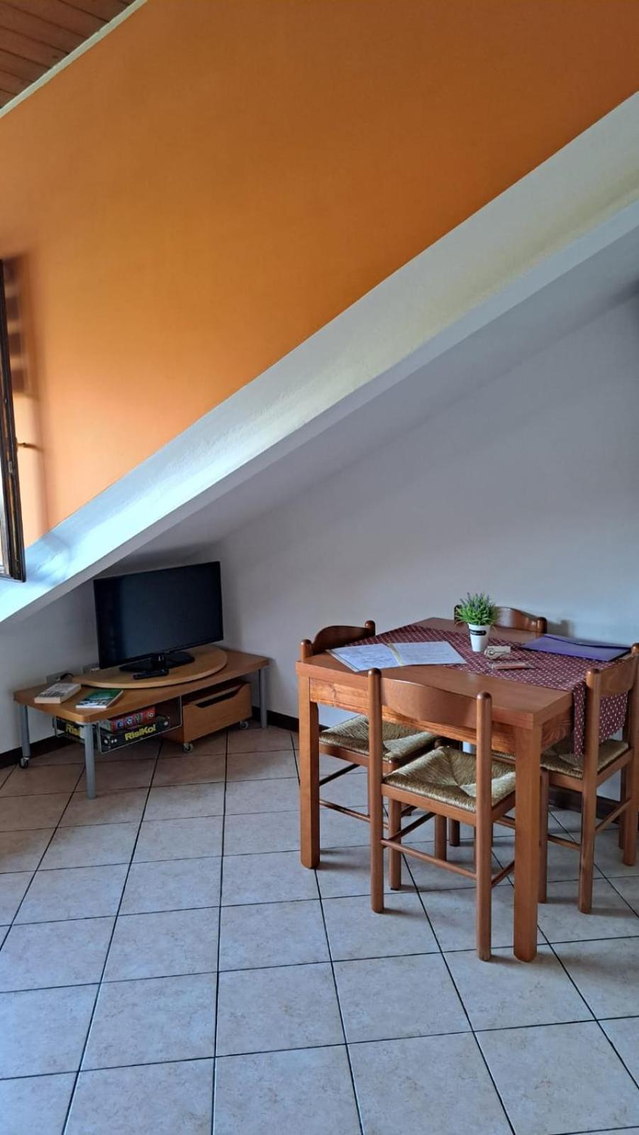 アルコレCasa Paola - Stazione 400 Mt - Free Wifiアパートメント エクステリア 写真